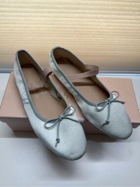 Chinese Laundry Women's Raelynn Ballet Flat